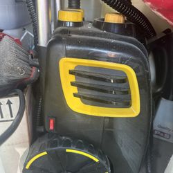 McCulloch MC1385 Deluxe Canister Steam Cleaner