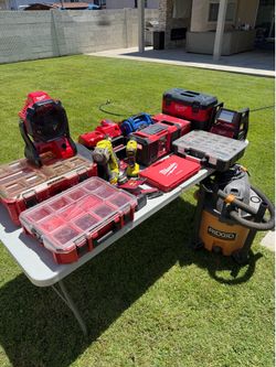 Milwaukee  Tools