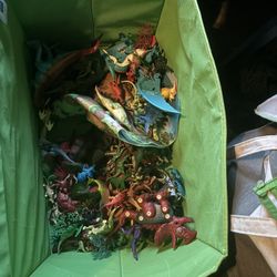 Dinosaurs Storage Box With Dinosaurs