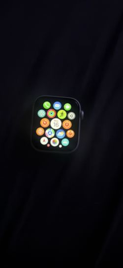 Apple Watch Series 6 - 44mm 32GB Cellular + GPS Silver Aluminum