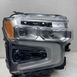 2022-2024 Silverado 1500 LT RST Chrome Passenger Headlight OEM (contact info removed)6