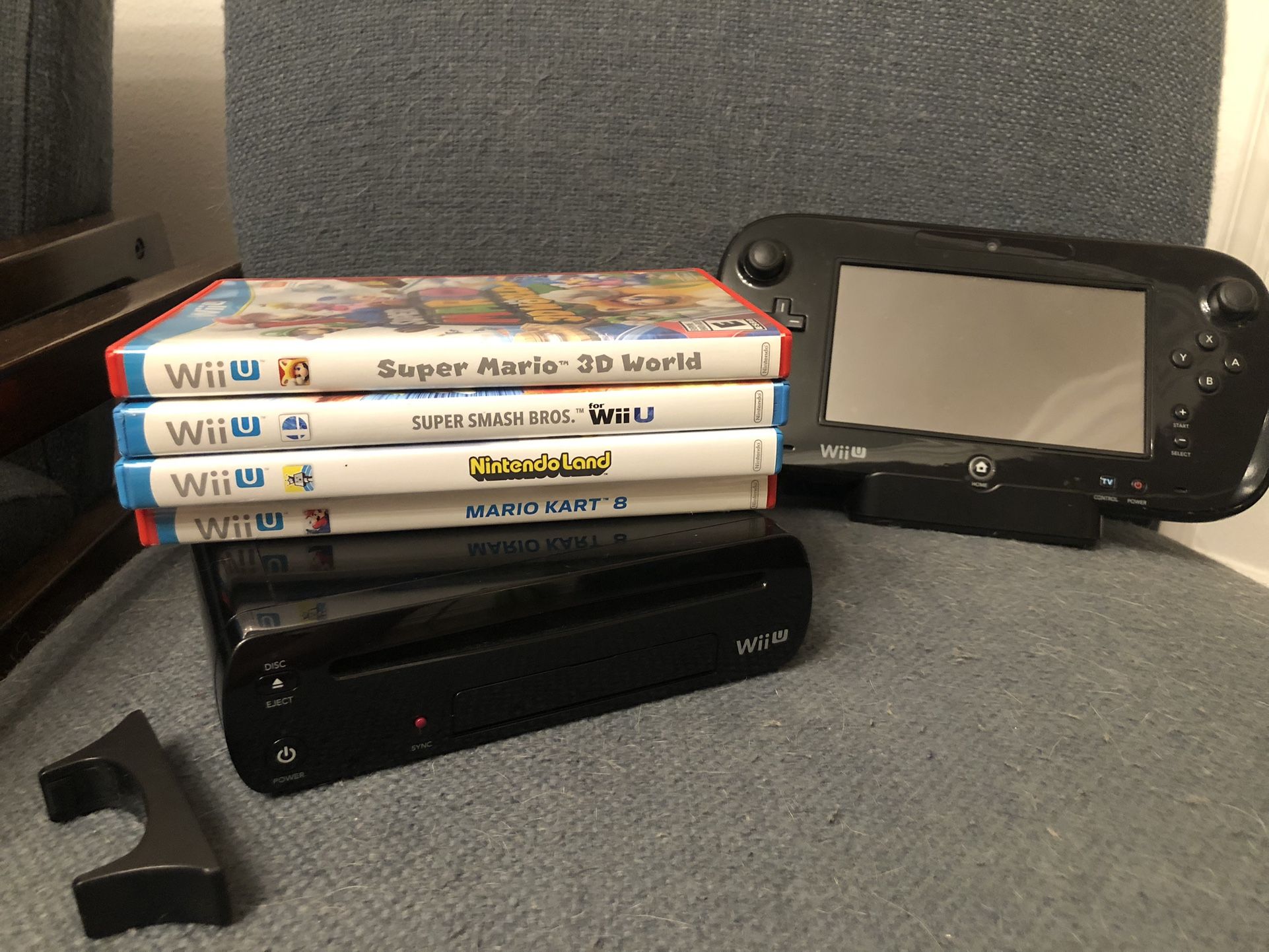 Nintendo Wii U Console with Games Bundle