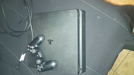 PS4 SLIM