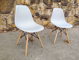 2 Blond Wood Leg Contemporary White Plastic Chairs
