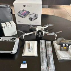 DJI Mini 4 Pro Fly More Combo incl. DJI RC2