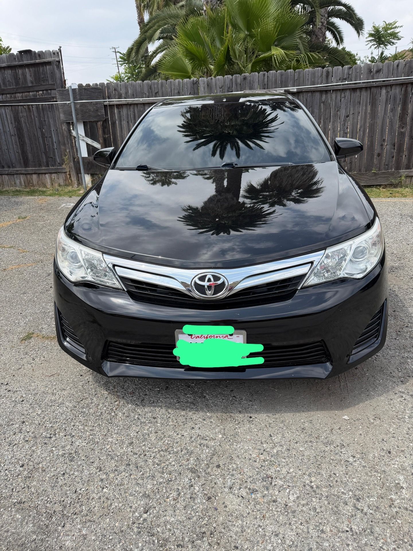 Toyota Camry le 2014
