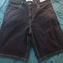 Baggy jeans