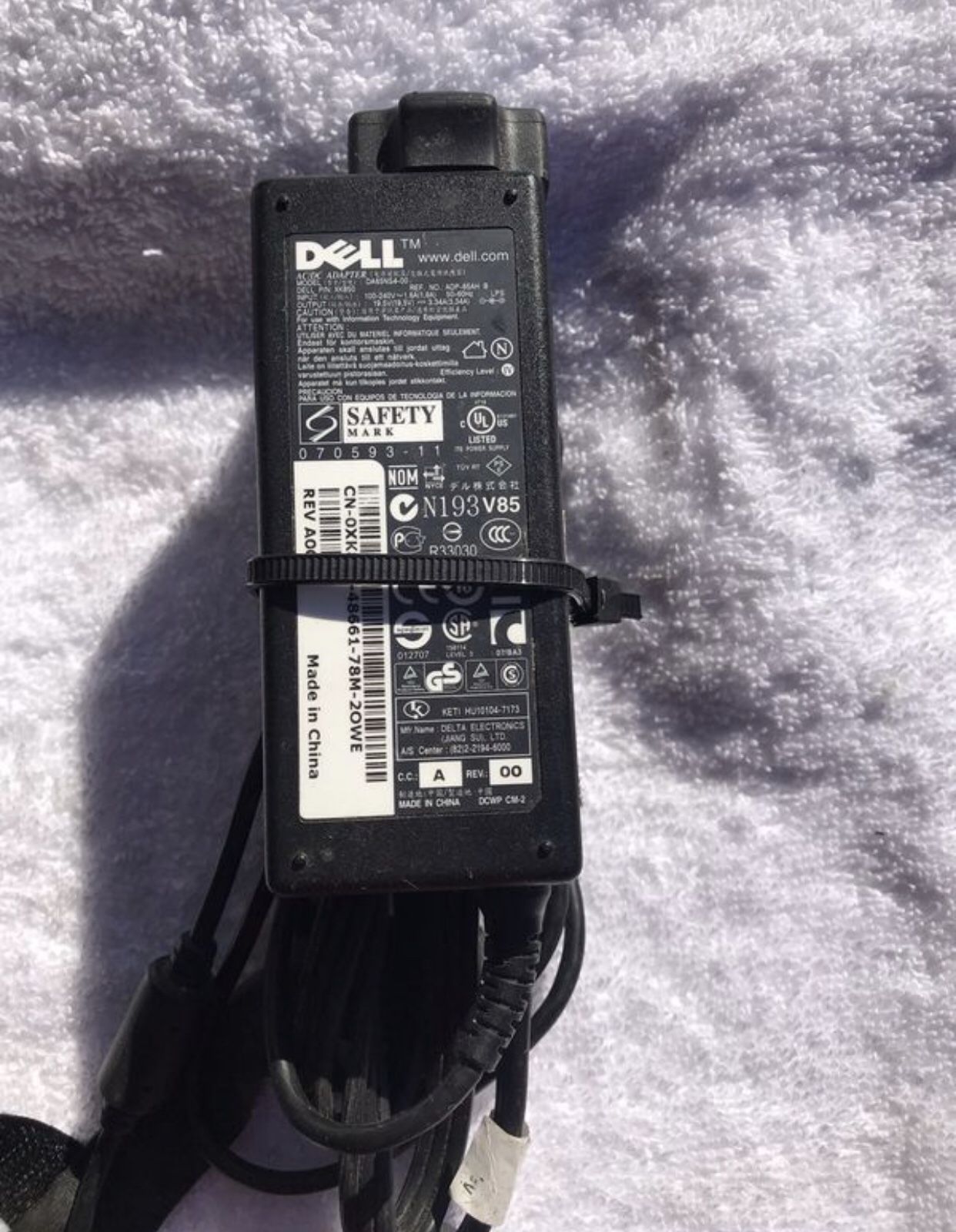 Dell DA65N54-00 AC Adapter