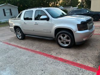 2011 Chevrolet Avalanche
