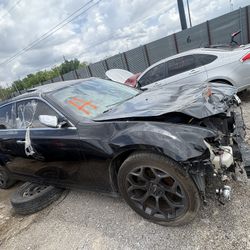 2016 Chryler 300 FOR PARTS ONLY 