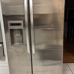 LG Refrigerator 