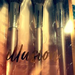 Illusion Complexion Brushes