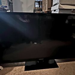 50" TV