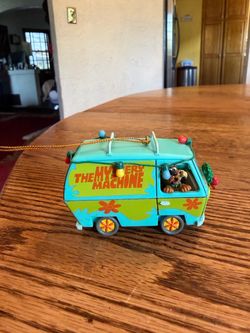 Scooby Doo Mystery Machine Van Christmas Ornament 2000 Shaggy Hanna Barbera