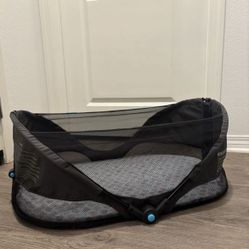 Brica Travel Bassinet 