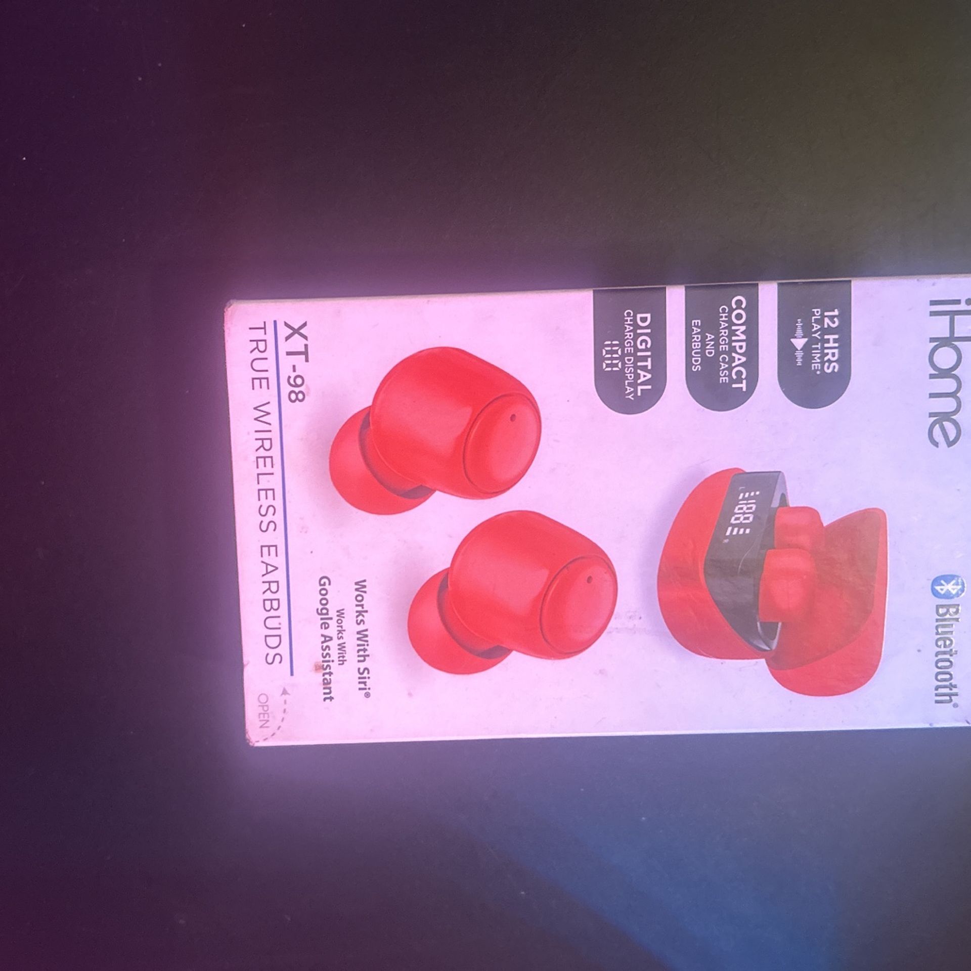 Ihome Bluetooth Dr-98 True wireless earbuds Pink/Red Retails $29.00