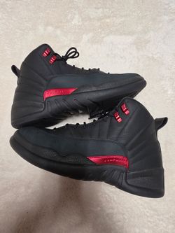 Jordan Bloodline 12 size 12
