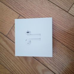 Apple Airpods 2nd Gen 1 LEFT PRICE 30% OFF