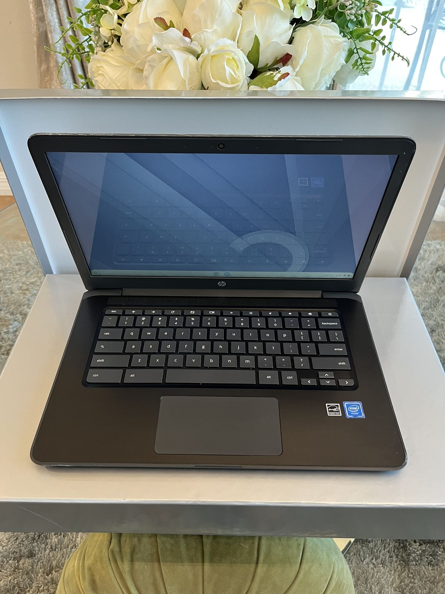 HP Chromebook Model 14 G5 14” 64GB w/ Charger - $89
