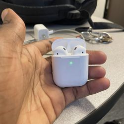 1st Generation AirPods 