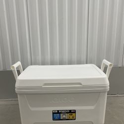 New Igloo Laguna 48 Cooler
