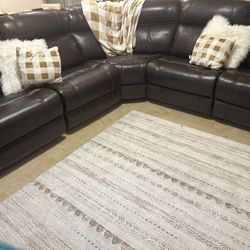 Luxurious 5-Seat Leather Power Reclining Sectional