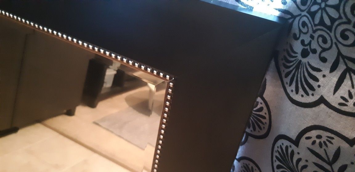 LIKE NEW! AMERICAN SIGNATURE FURNITURE LARGE BLACK STUDDED WALL MIRROR
