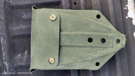 Foldable Military Issued Shovel