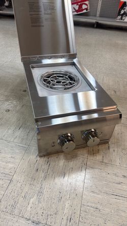 SABER Elite Dual-Control Built-In Side Burner