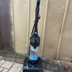 Vacuum Cleanerspower force compac , Corded  work good