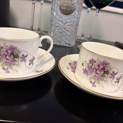 Vintage Floral Tea Cups with Saucers – Set of 2