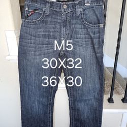 ARIAT FRC M5 LIGHT WEIGHT DURA STRETCH STRAIGHT FIT STRAIGHT LEG DENIM JEANS 