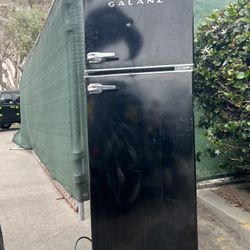 Galanz Retro Mini Fridge And Freezer 
