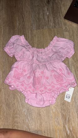 Gap baby clothes