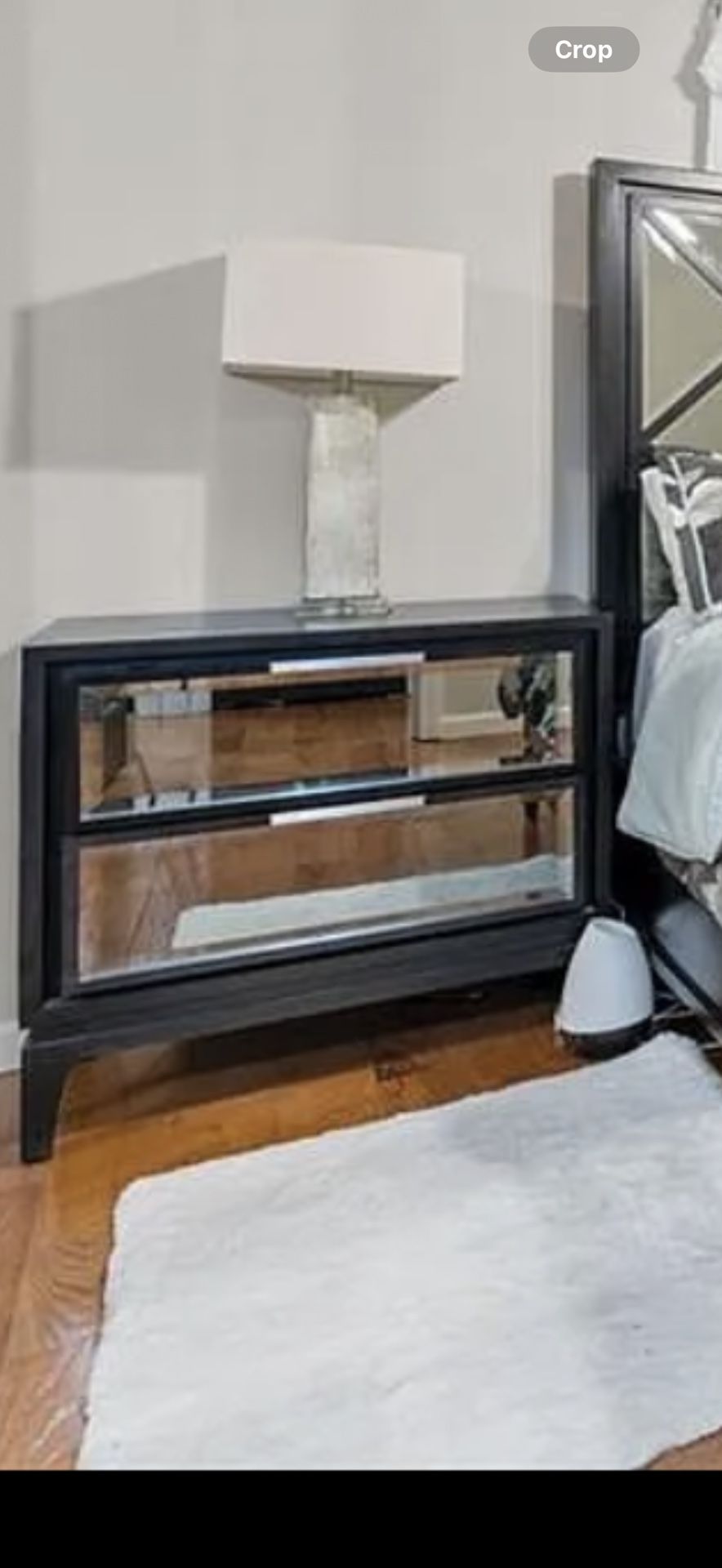 Queen Black Mirrored Bedroom set
