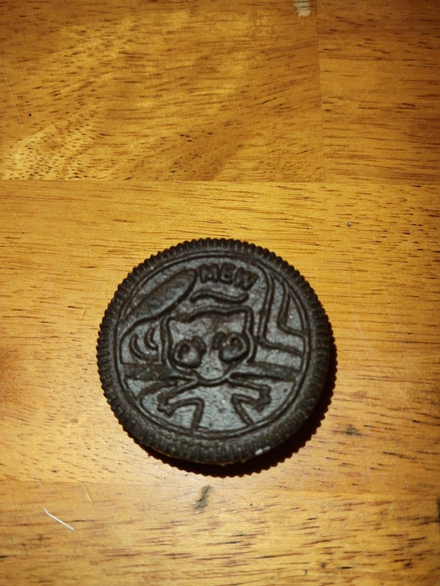 Limited Edition RARE POKÉMON OREO