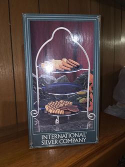 International Silver Company 3-Tier Serving Stand