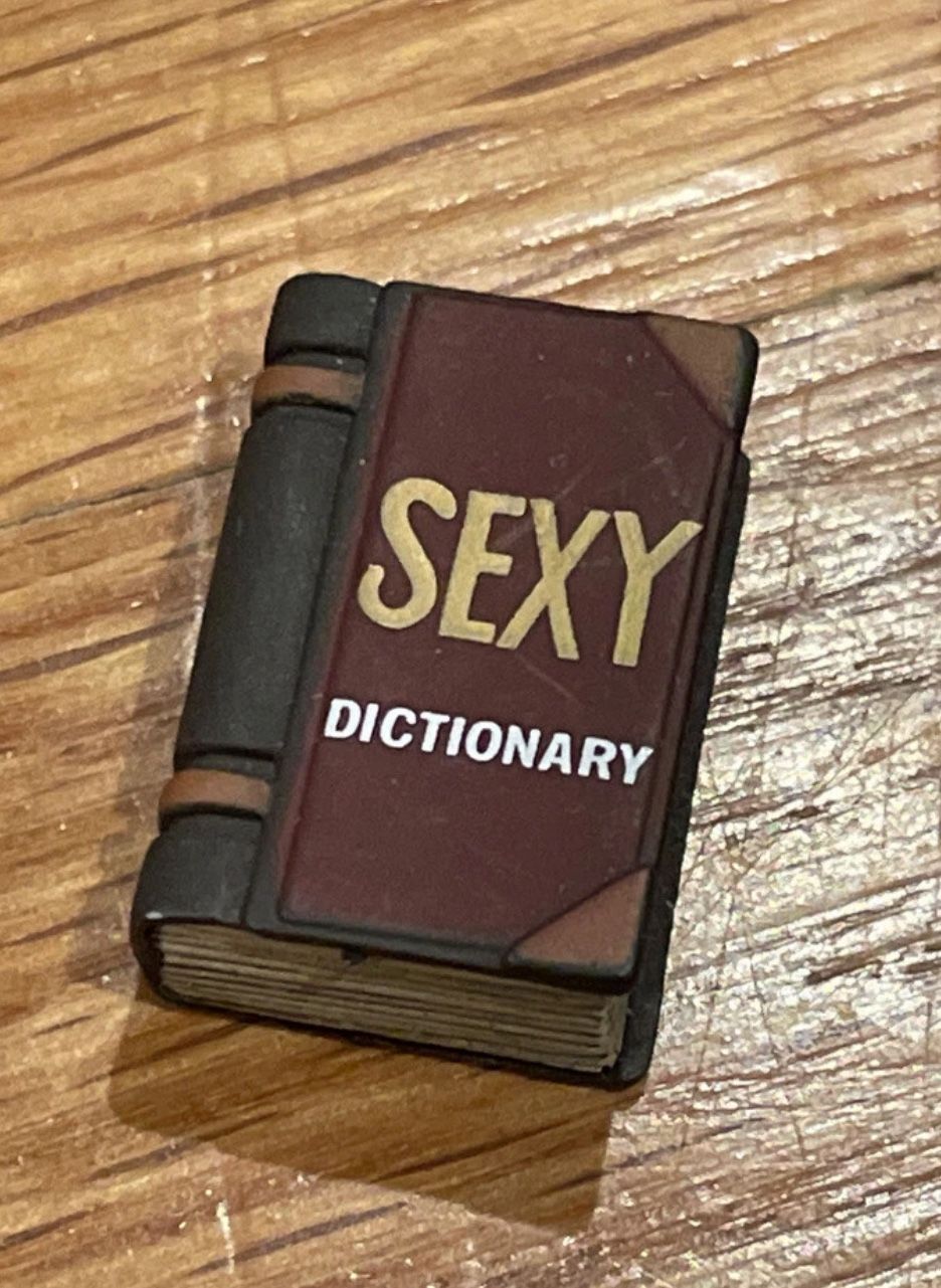 Sexy Dictionary Austin Powers McFarlane Toys 1999 Miniature Book Replacement