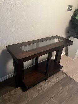 Dark Mahogany Brown Table