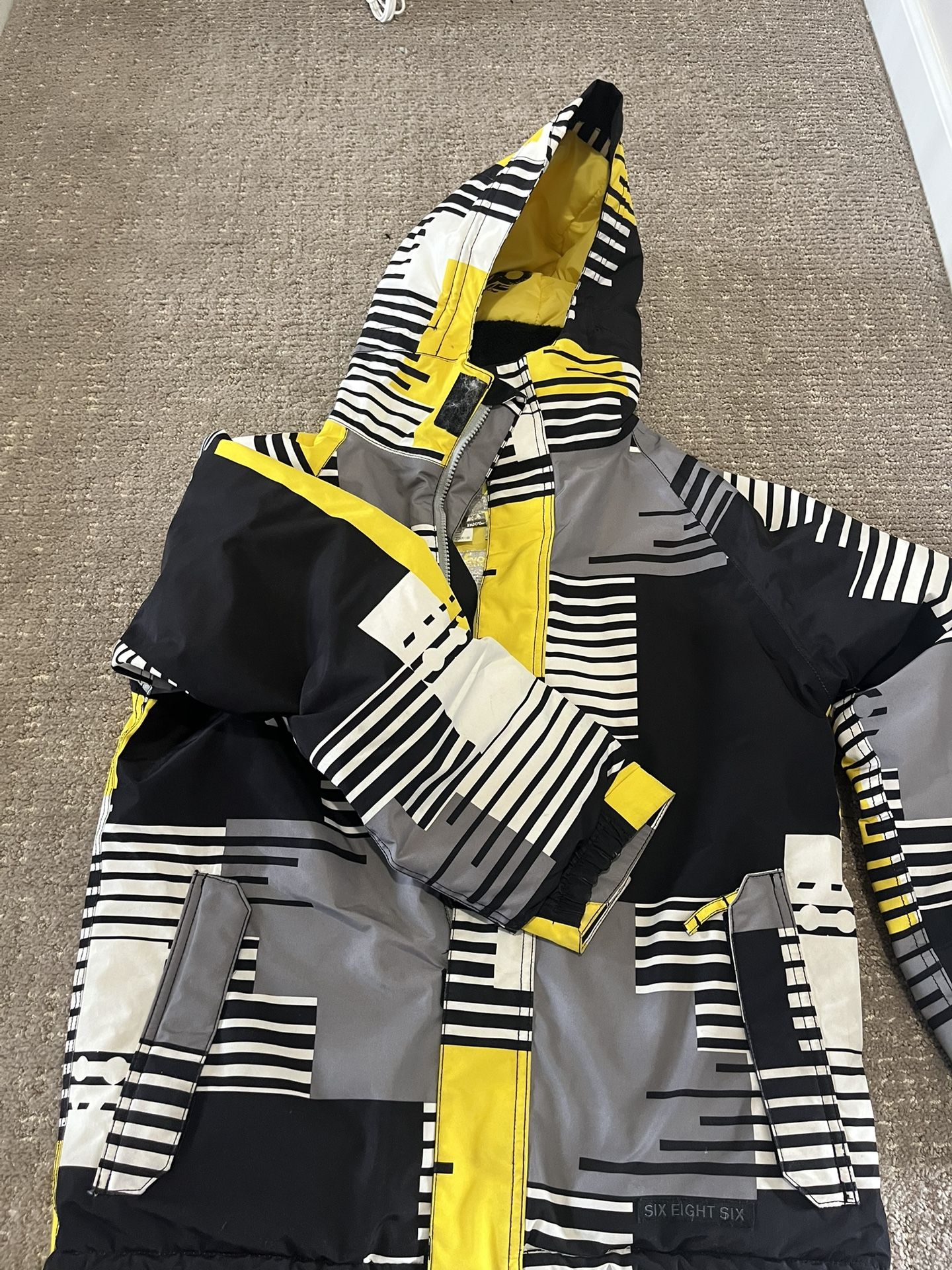 Ski/Snowboarding Jacket  