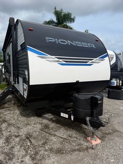 Heartland Pioneer Travel Trailer