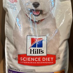 Hill's Science Diet Sensitive Stomach & Skin, Adult 1-6, Stomach & Skin Sensitivity Support, Small Kibble, Dry Dog Food, Chicken Recipe