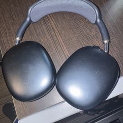AirPods Pro Max 