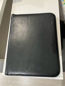 Wilsons Leather Portfolio
