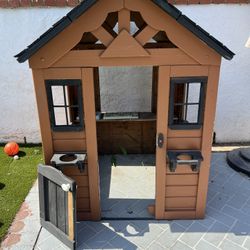 Kids Play House 