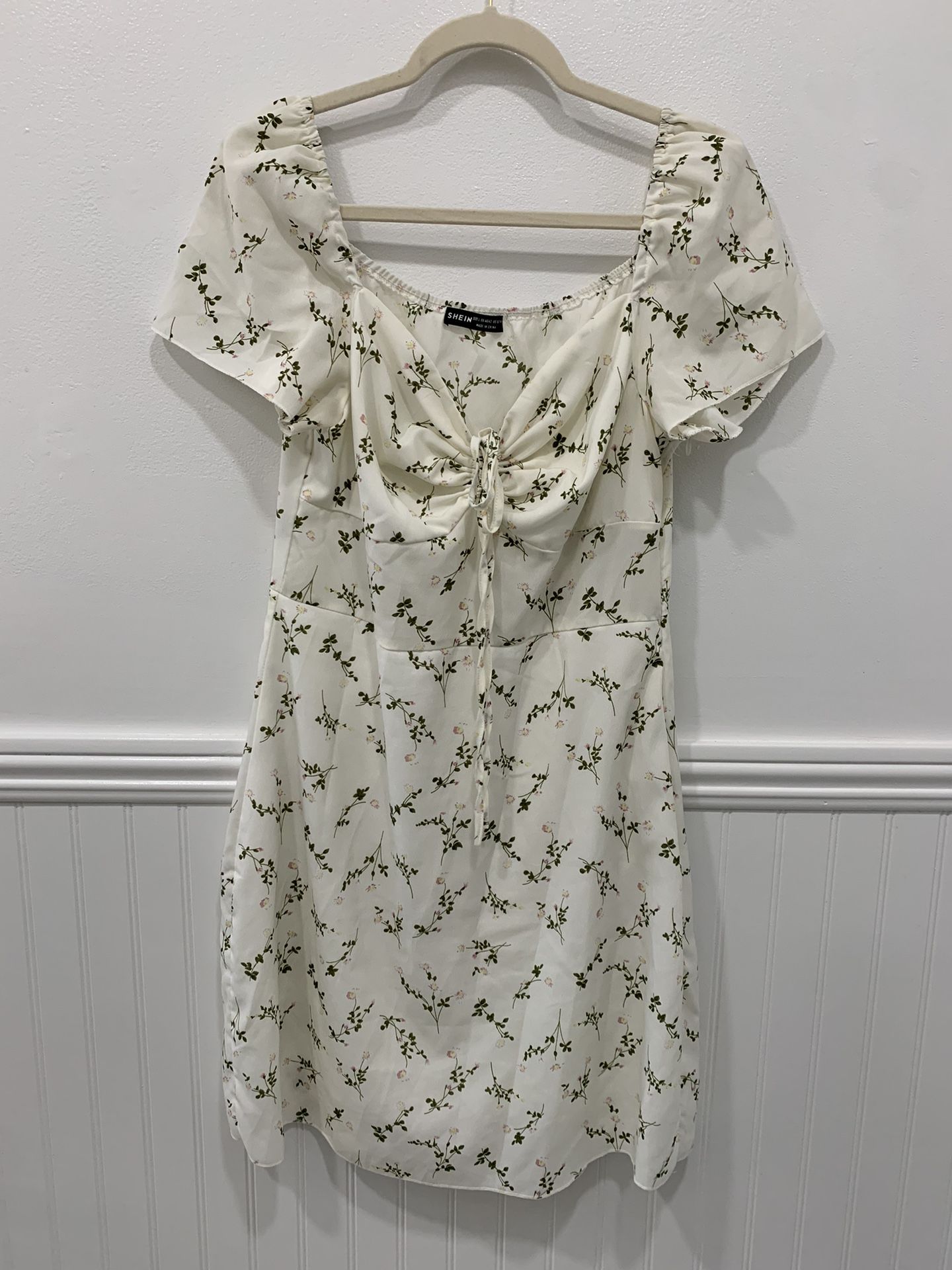 White Sundress, Size Large