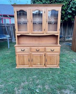 VINTAGE HUTCH CABINET