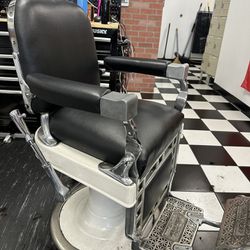 Antique Barber Chair 