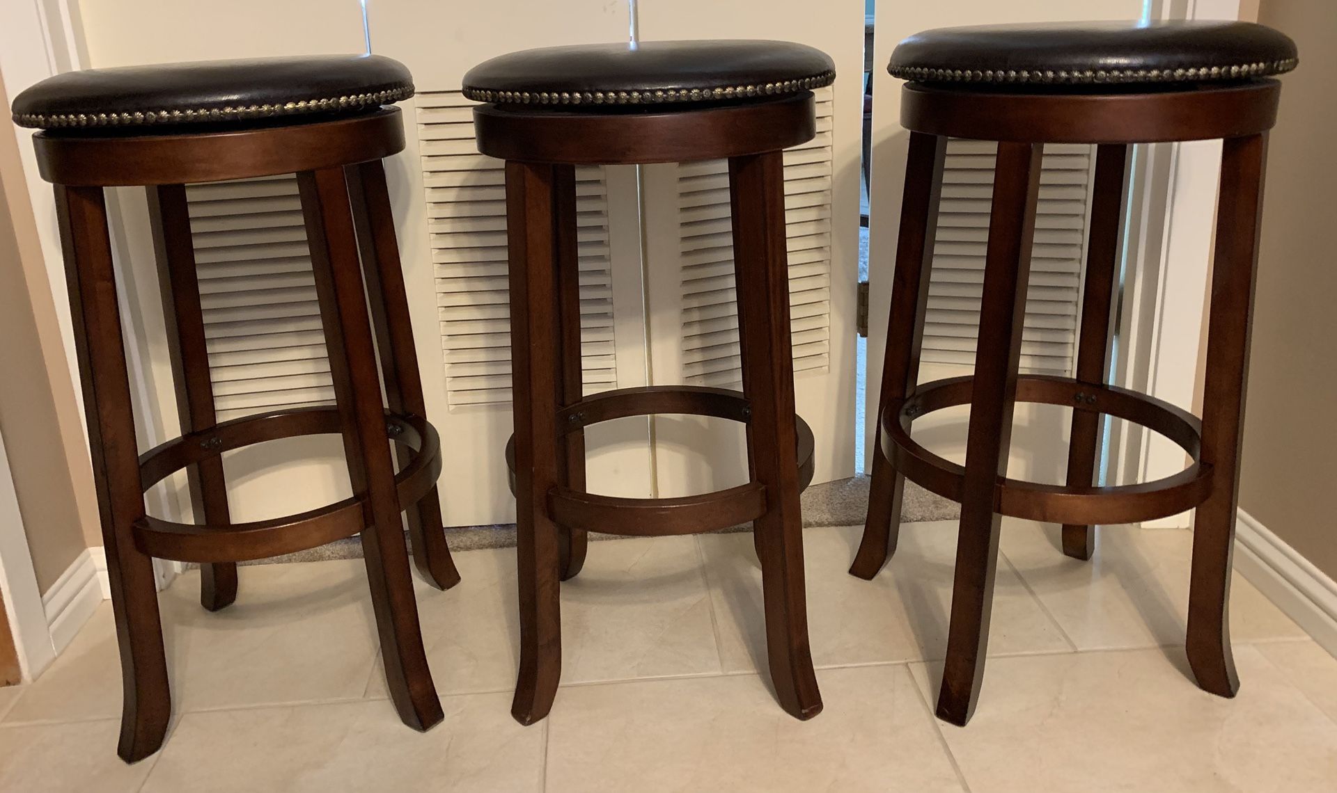 Backless swivel bar stools. 
