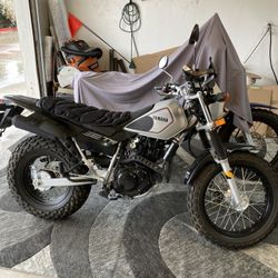 Yamaha TW200